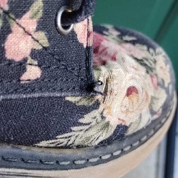 Wild Diva Fabric Floral Pattern Combat Style Boots - Picture 8 of 8